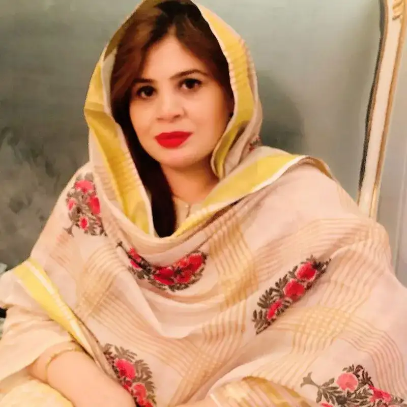Dr. Gulnaz Sattar